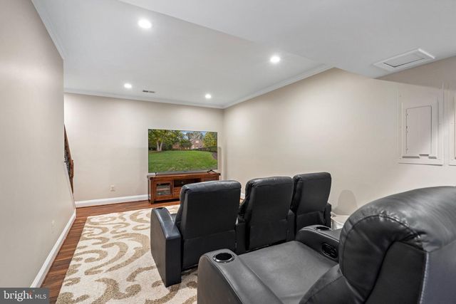 3000 HAVENCREST ST, Oak Hill, VA 20171