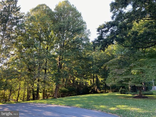 3000 HAVENCREST ST, Oak Hill, VA 20171