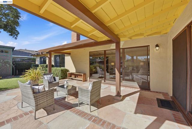 38149 Glenmoor Dr., Fremont, CA 94536