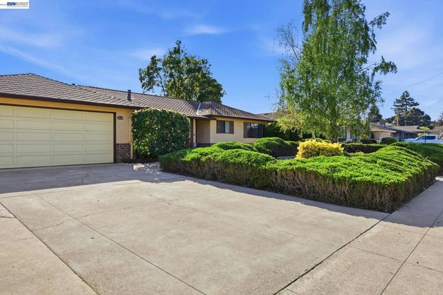38149 Glenmoor Dr., Fremont, CA 94536
