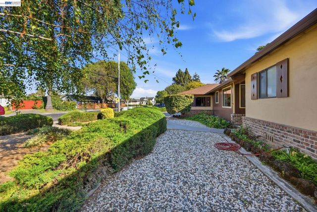 38149 Glenmoor Dr., Fremont, CA 94536