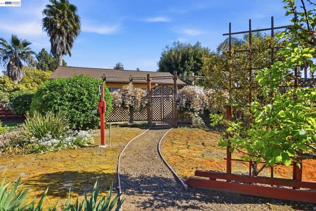 38149 Glenmoor Dr., Fremont, CA 94536