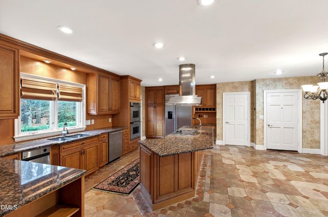 5515 Lambshire Drive, Raleigh, NC 27612