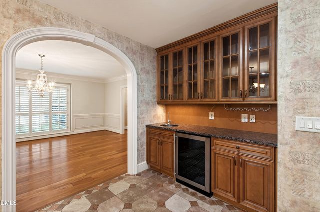 5515 Lambshire Drive, Raleigh, NC 27612