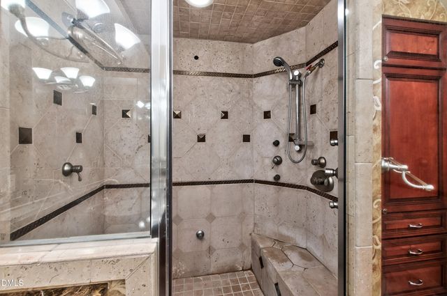 5515 Lambshire Drive, Raleigh, NC 27612