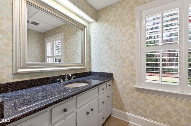 5515 Lambshire Drive, Raleigh, NC 27612