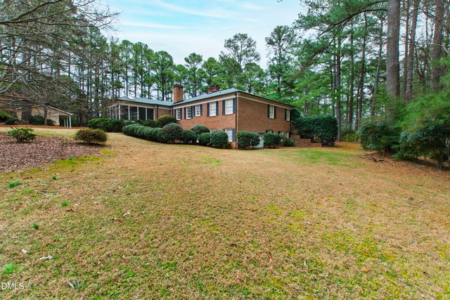 5515 Lambshire Drive, Raleigh, NC 27612