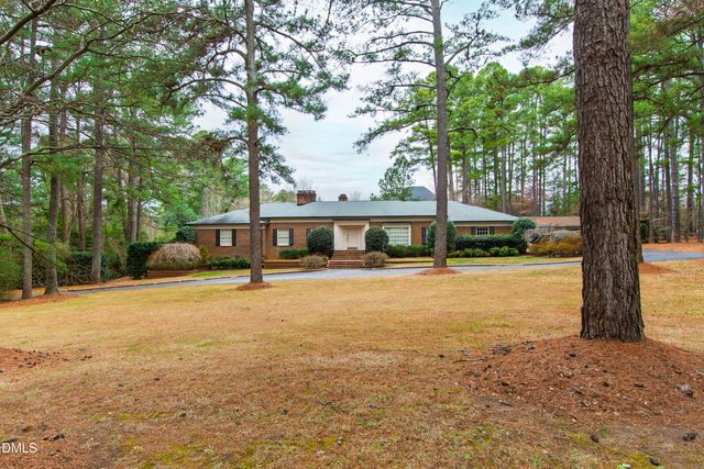 5515 Lambshire Drive, Raleigh, NC 27612