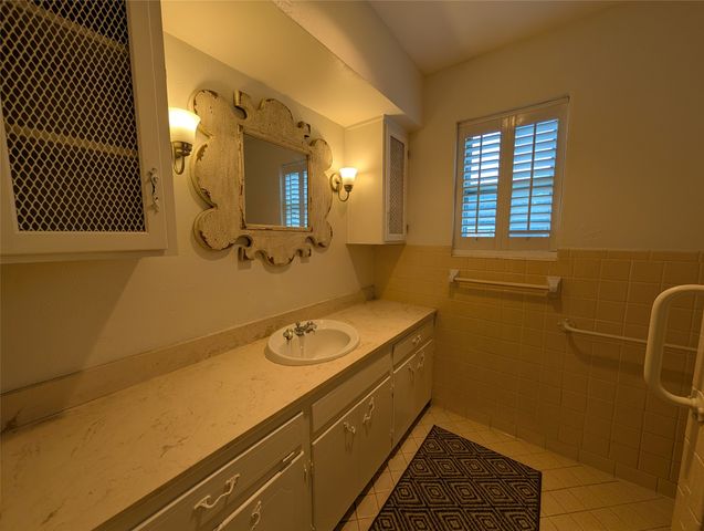 4715 Skillman Street A, Dallas, TX 75206