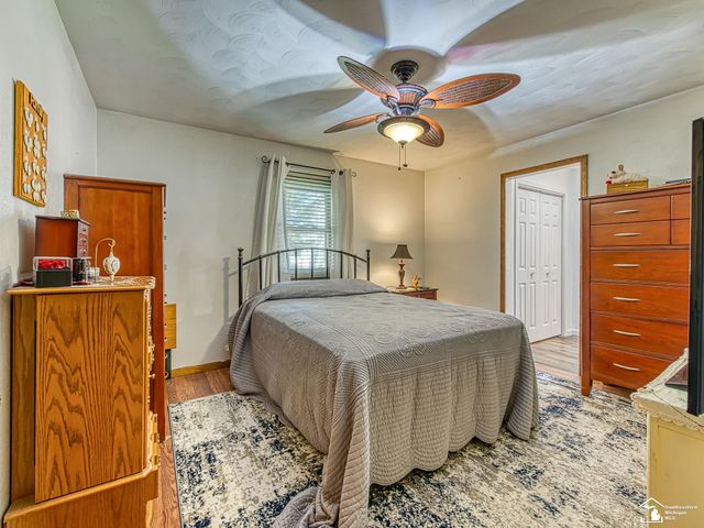 5215 Wells Road, Petersburg, MI 49270