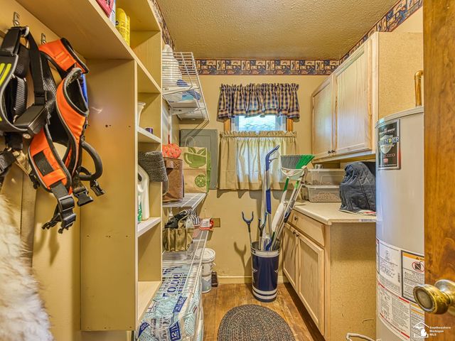 5215 Wells Road, Petersburg, MI 49270