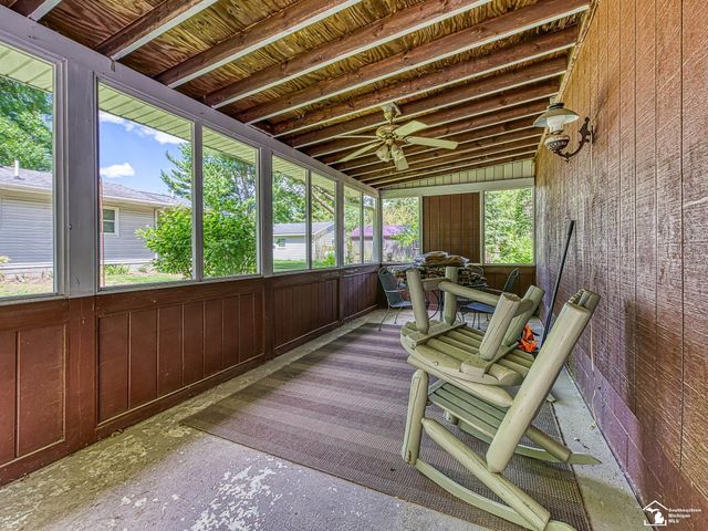 5215 Wells Road, Petersburg, MI 49270
