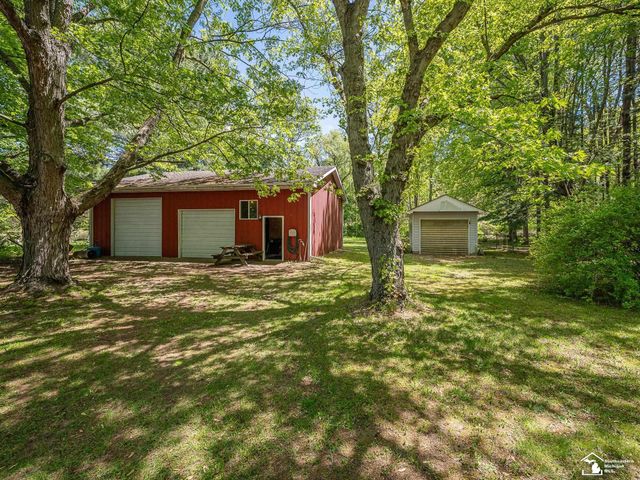 5215 Wells Road, Petersburg, MI 49270