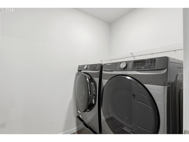 2276 Nw WOODLAND Dr, Mc Minnville, OR 97128