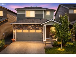 2276 Nw WOODLAND Dr, Mc Minnville, OR 97128