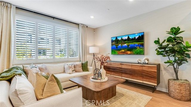 2769 E Amberley Privado, Ontario, CA 91762