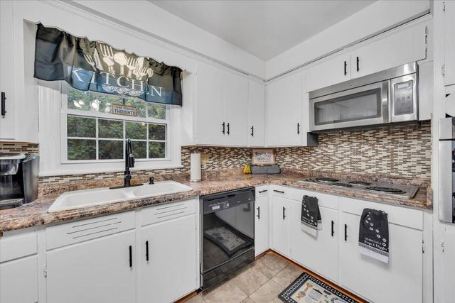 4508 Rosecrest RD, Roanoke, VA 24018
