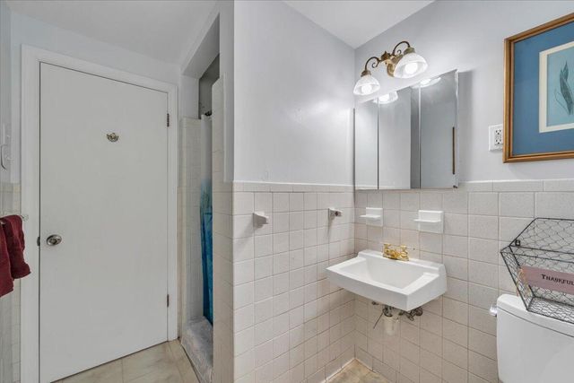 4508 Rosecrest RD, Roanoke, VA 24018