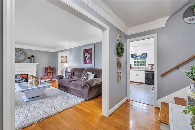 4508 Rosecrest RD, Roanoke, VA 24018