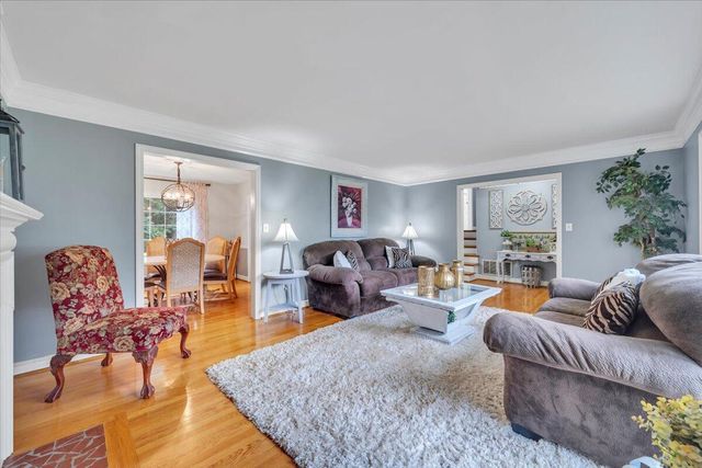 4508 Rosecrest RD, Roanoke, VA 24018