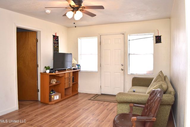 2201 15th Avenue, Gulfport, MS 39501