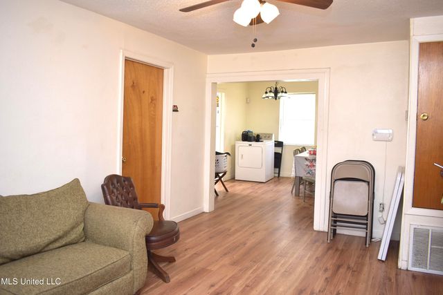 2201 15th Avenue, Gulfport, MS 39501