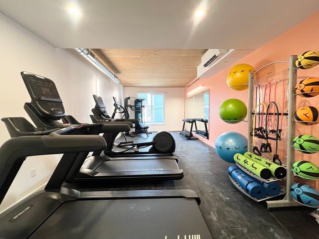 154 Broadway 306, Somerville, MA 02145