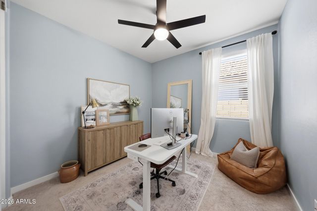 12430 W VISTA Avenue, Glendale, AZ 85307