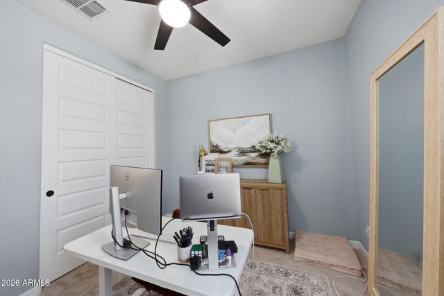 12430 W VISTA Avenue, Glendale, AZ 85307