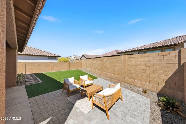 12430 W VISTA Avenue, Glendale, AZ 85307