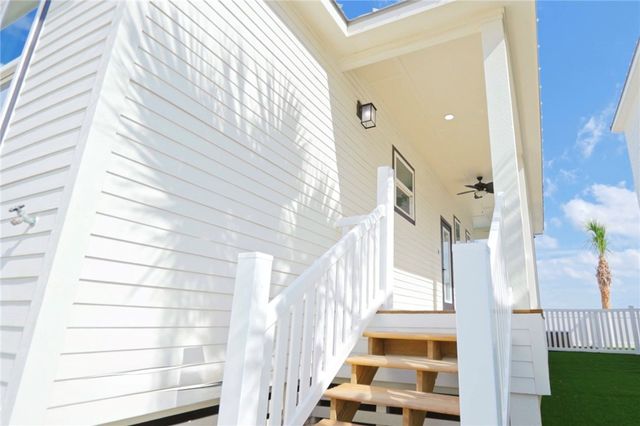 248 St. John Circle, Port Aransas, TX 78373