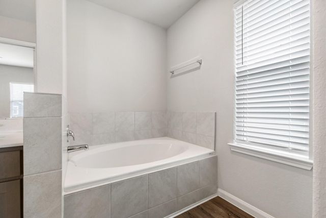2519 Moapa Drive, Conroe, TX 77384