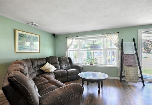 68 Alphonse Rd, Brockton, MA 02302