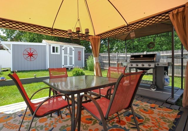 68 Alphonse Rd, Brockton, MA 02302