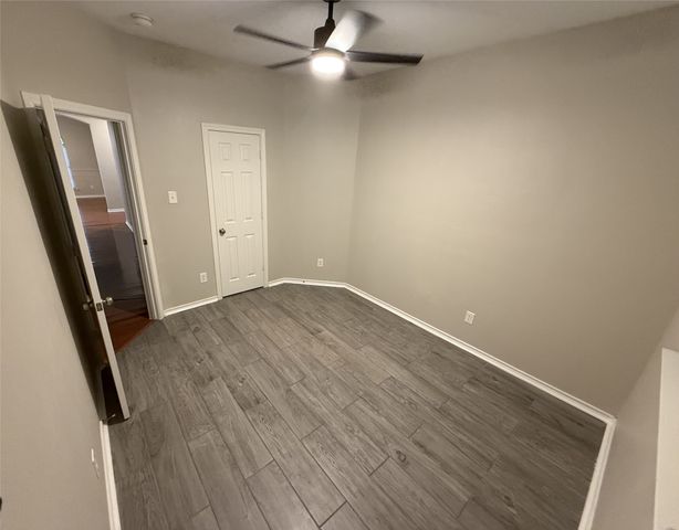 9220 Water Oak Drive, Arlington, TX 76002