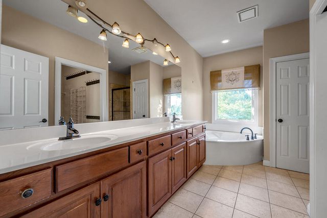 845 Glen Abbey Circle, Lexington, KY 40509