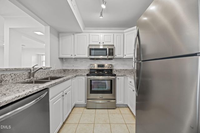 1210 Westview Lane 309, Raleigh, NC 27605