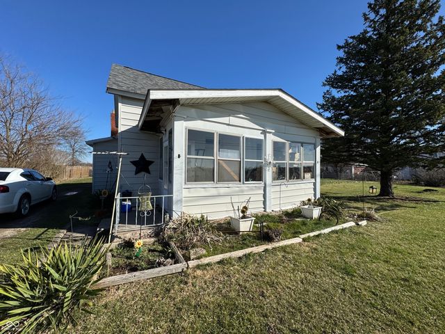 10600 E County Road 50 S, Selma, IN 47383