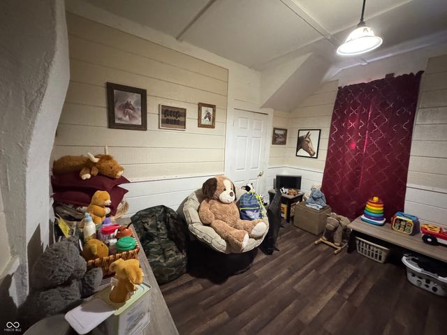 10600 E County Road 50 S, Selma, IN 47383