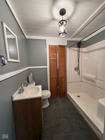 10600 E County Road 50 S, Selma, IN 47383