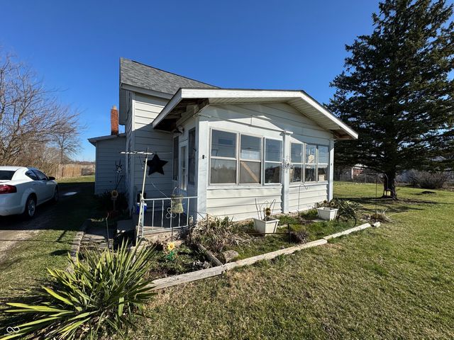 10600 E County Road 50 S, Selma, IN 47383