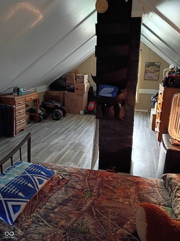 10600 E County Road 50 S, Selma, IN 47383