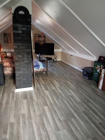 10600 E County Road 50 S, Selma, IN 47383