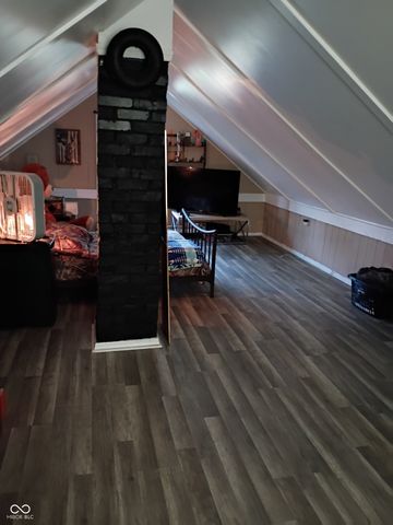 10600 E County Road 50 S, Selma, IN 47383