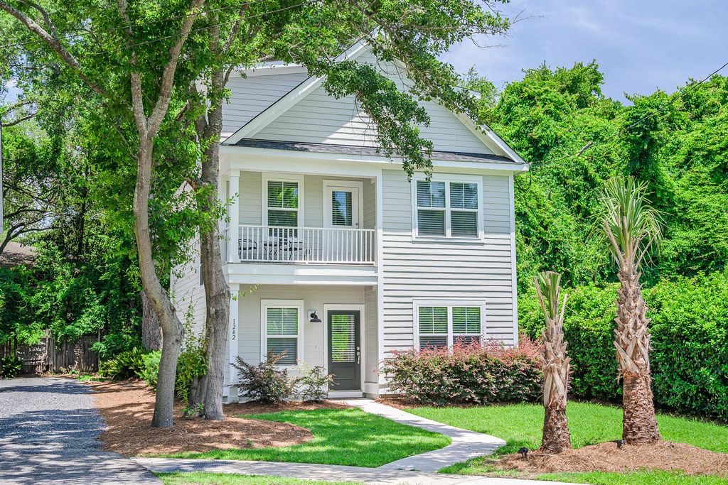 1242 Schirmer Street, Mount Pleasant, SC 29464