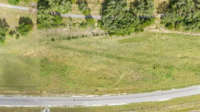 225 Doehne Oaks, New Braunfels, TX 78132