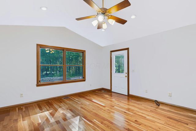 7626 White Chapel Road SE, Newark, OH 43056