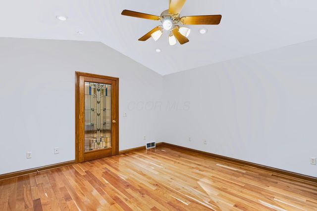 7626 White Chapel Road SE, Newark, OH 43056