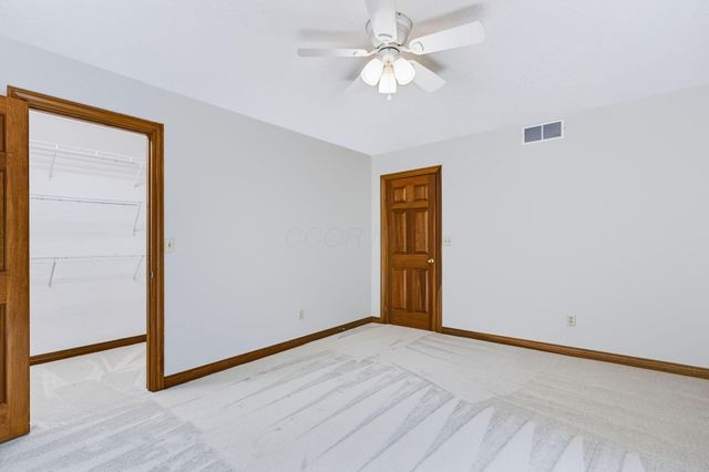 7626 White Chapel Road SE, Newark, OH 43056