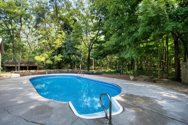 7626 White Chapel Road SE, Newark, OH 43056